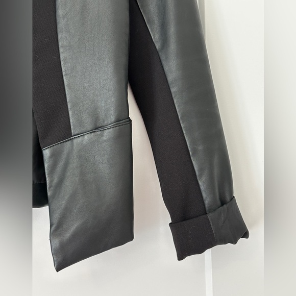 Dynamite leather Jacket - Picture 3 of 7